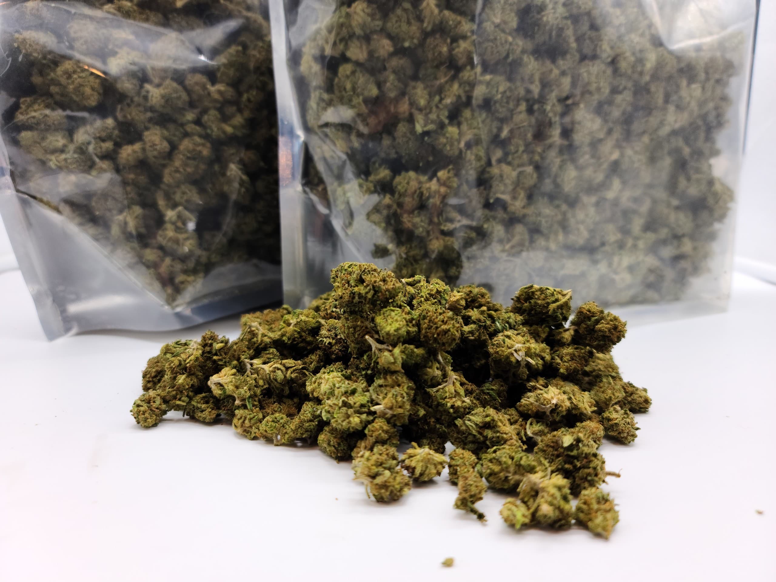 How to Create a Successful White Label THC Lotion Brand
